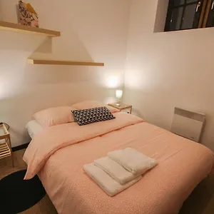 superbe-t2-bien-equipe-2min-du-centre.lillehotels.org/